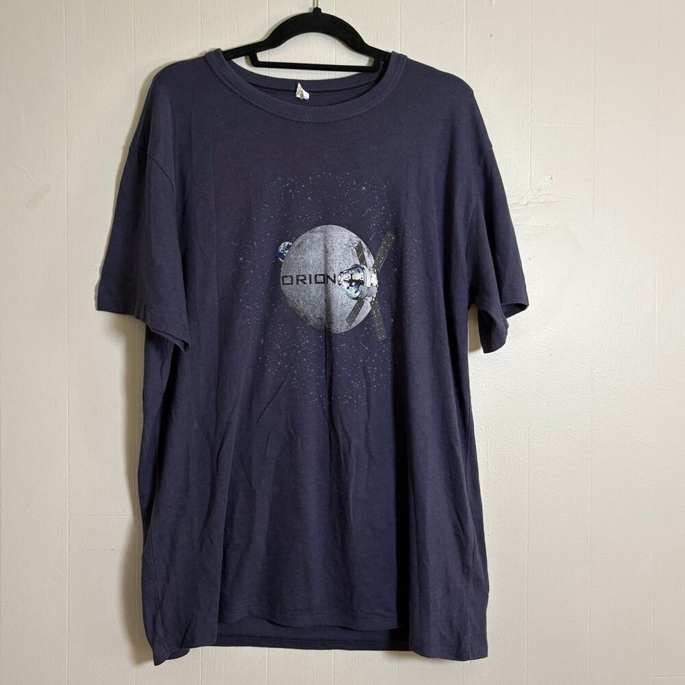 NASA XL Orion Spacecraft Artemis Missions Soft Navy Short Sleeve T Shirt EUC